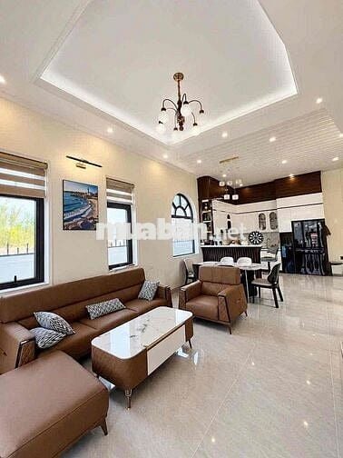 bán căn vila mới xây sổ rieng xây dung hoàn công giá re đalat trung ta