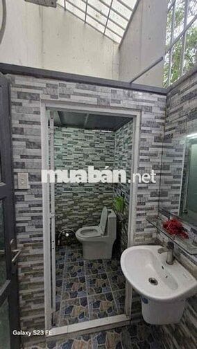 CHO THUÊ PHÒNG STUDIO TRỆT FULL NỘI THẤT GẦN AEON TÂN PHÚ