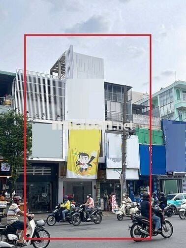 Nhà nguyên căn Đ. Trường Chinh ngay Ngã Ba Đối Diện Chợ Và Trường Học