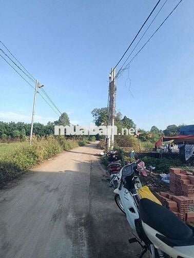 Chỉ 880 triệu cho 115m2 đất thổ cư full. Xây tự do, đường xe ô tô
