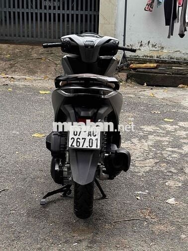 Honda SH 160i ABS 2024 Xám đen black