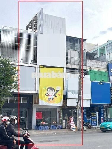 Nhà nguyên căn Đ. Trường Chinh ngay Ngã Ba Đối Diện Chợ Và Trường Học