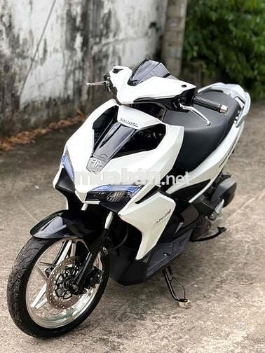 Honda Airblade 2017 Trắng đen máy zin êm