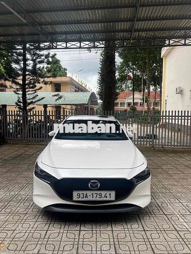 Mazda 3 1.5 Sport Premium 2024 Trắng 33.000km
