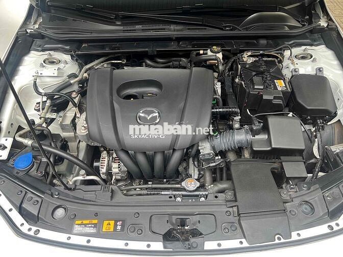 Mazda 3 1.5 Sport Premium 2024 Trắng 33.000km
