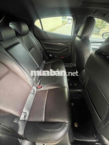 Mazda 3 1.5 Sport Premium 2024 Trắng 33.000km
