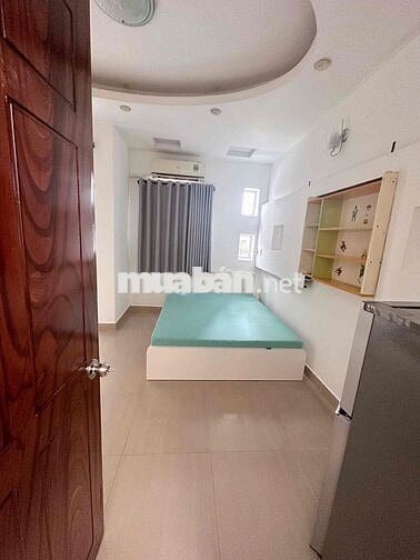 Phòng 30m2 ban công rộng yên tĩnh nội thất đủ Đặng Văn Ngữ Phú Nhuận