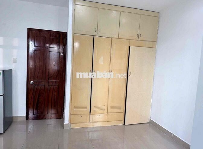 Phòng 30m2 ban công rộng yên tĩnh nội thất đủ Đặng Văn Ngữ Phú Nhuận