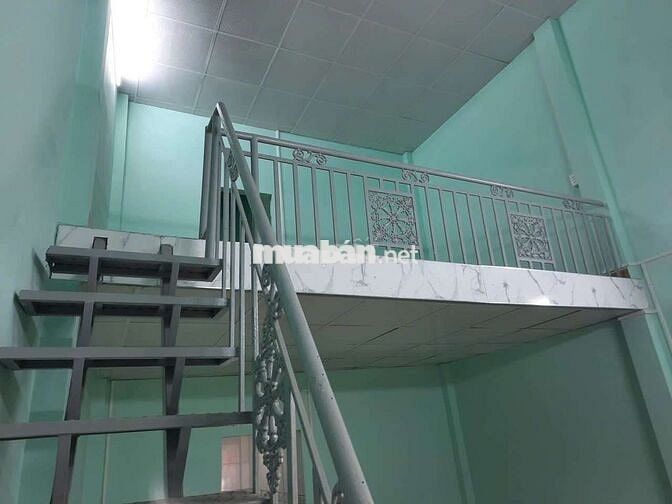 Nhà cho thuê mặt tiền Nguyễn Văn Quá