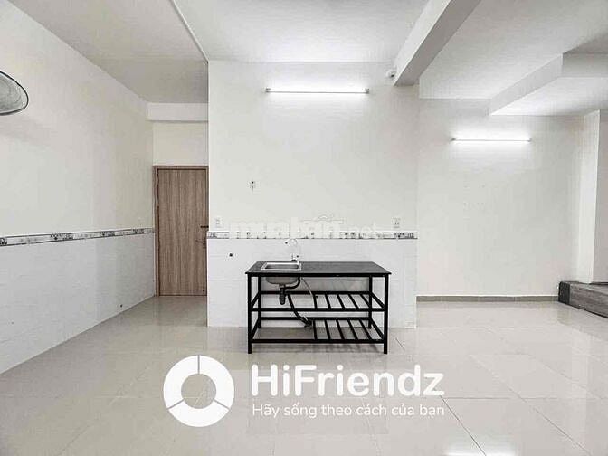 Căn Hộ Mini Rộng 40m2 Cửa Sổ Trời Thoáng Kế Ngã Tư Gò Mây Lê Trọng Tấn