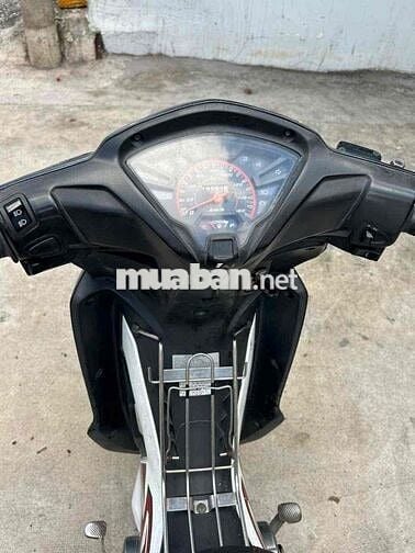 Honda Wave RSX Đen trắng 2018.Bánh mâm