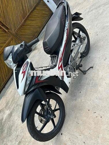 Honda Wave RSX Đen trắng 2018.Bánh mâm