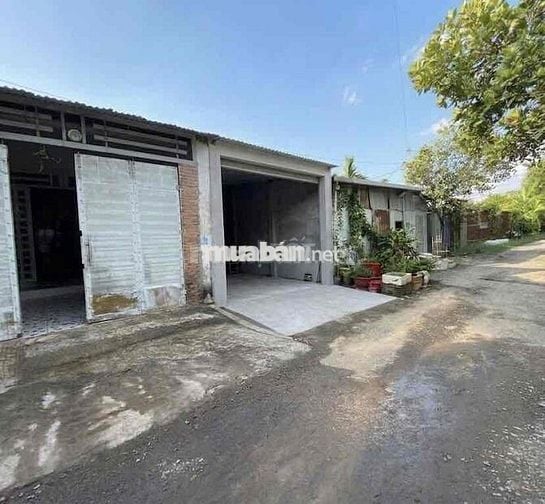 Cho thuê kho 80m2 đường 8m xe tải đậu thoải mái