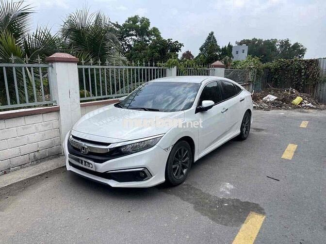 Honda Civic 2019 Trắng 5 chỗ Quận 9