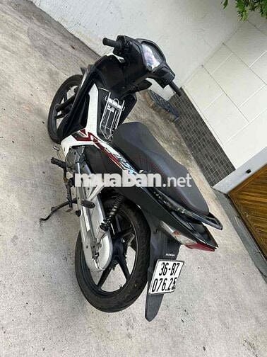 Honda Wave RSX Đen trắng 2018.Bánh mâm