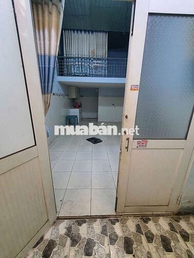 Nhà Nguyên Căn 4x8 1lửng 1pn 1wc 