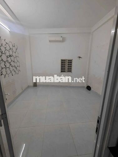 NHÀ 1 TRỆT 1 LẦU, SÂN THƯỢNG - 2PN 2WC, ĐƯỜNG LINH ĐÔNG, PHẠM VĂN ĐỒNG