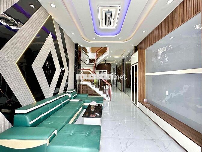 Nhà Gần Chợ Hưng Long 100m2 3PN 3Wc SHR Giá Rẻ Nhất Khu Vực
