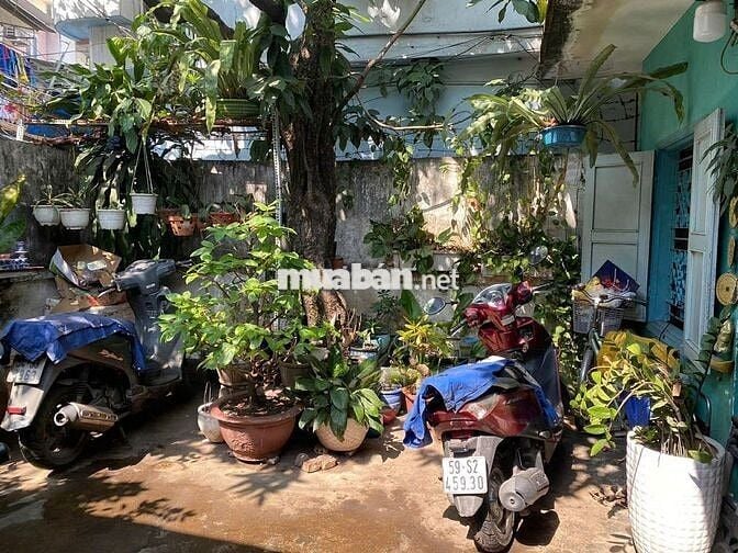 Đất Lê Quang Định 140m² – ngang 7,6m – nhà cấp 4 – xe hơi vào nhà