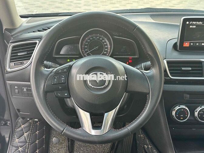 Mazda Mazda 3 2017 95000 km Đen