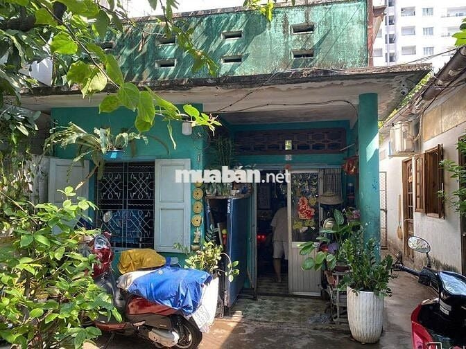 Đất Lê Quang Định 140m² – ngang 7,6m – nhà cấp 4 – xe hơi vào nhà