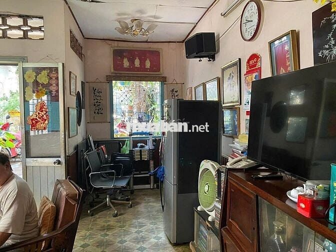 Đất Lê Quang Định 140m² – ngang 7,6m – nhà cấp 4 – xe hơi vào nhà