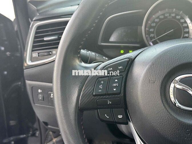 Mazda Mazda 3 2017 95000 km Đen