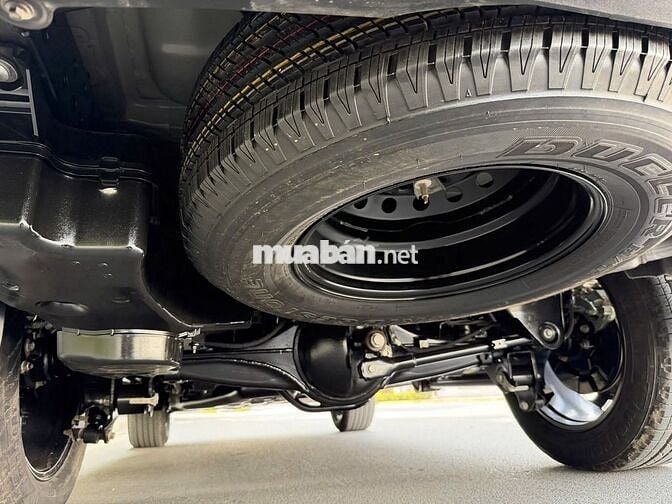 Ford Everest Titanium 4x2 2025 Nâu Diesel Tự động