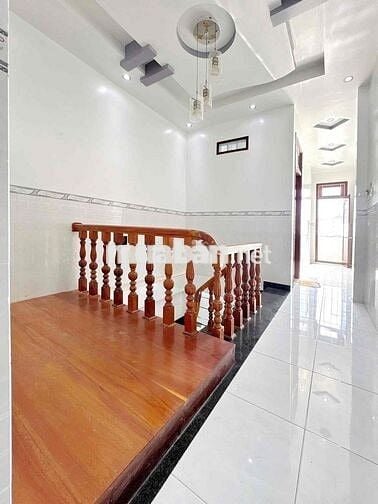 NHÀ ĐẸP NGAY NGÃ 3 GIÁ RẺ,THUẬN TIỆN ĐỊNH CƯ KINH DOANH TẠI NHÀ