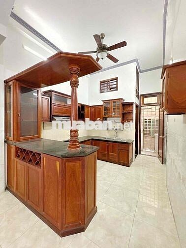 NHÀ ĐẸP NGAY NGÃ 3 GIÁ RẺ,THUẬN TIỆN ĐỊNH CƯ KINH DOANH TẠI NHÀ