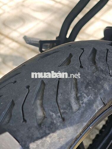 GPX Mad300 2022 Đen lốp Michelin Road 6