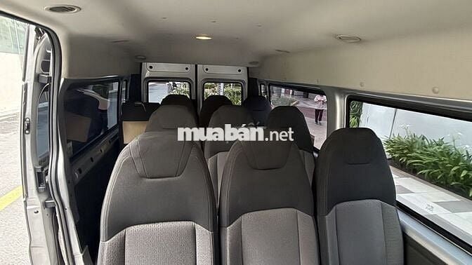 Ford Transit MCA 2023 Bạc 51.800 km