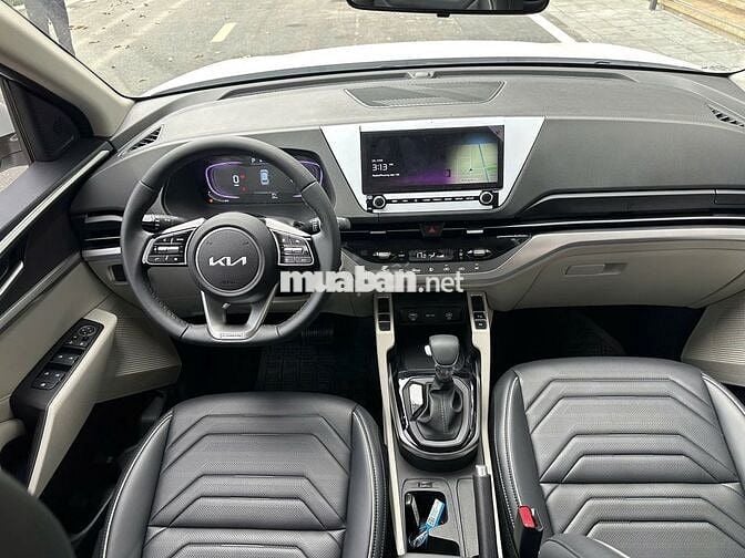KIA Carens 1.5G Luxury 2026 + Giảm giá