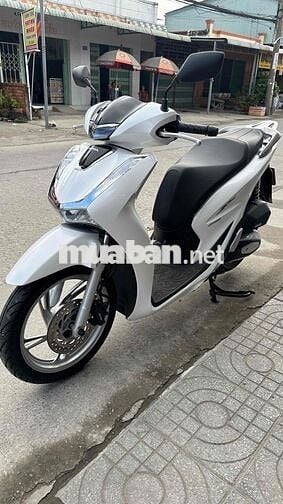 Honda SH 160 2023 Trắng đen ( hỗ trợ góp )