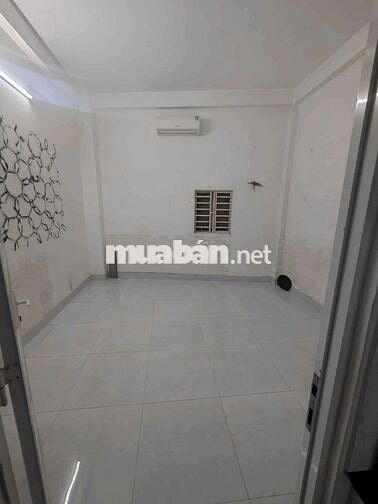 NHÀ ĐẸP 2LẦU FULL NỘI THẤT HẺM OTO NGAY ĐƯỜNG LINH ĐÔNG, PHẠM VĂN ĐỒNG