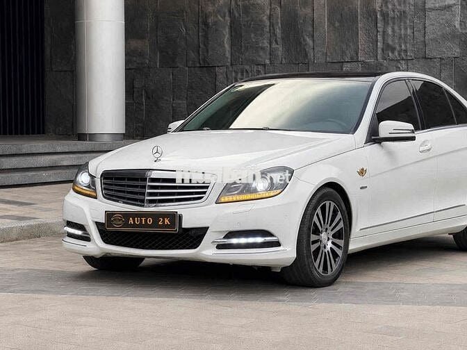 Mercedes C250 2011 mẫu mới máy siêu đẹp ghế nappa
