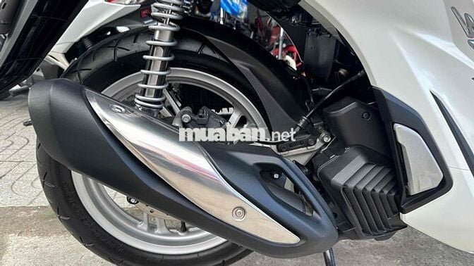 Honda SH 160 2023 Trắng đen ( hỗ trợ góp )