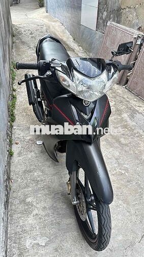 Yamaha Sirius Đen