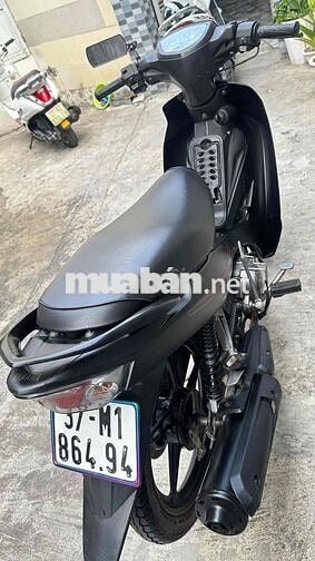 Yamaha Sirius Đen