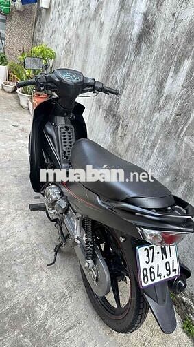 Yamaha Sirius Đen