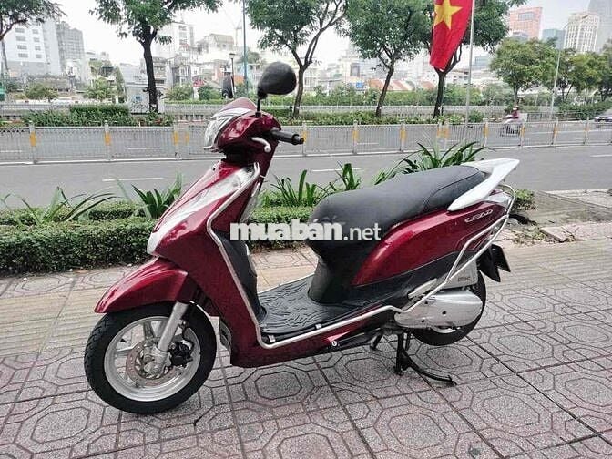 Honda Lead 125 màu Đỏ