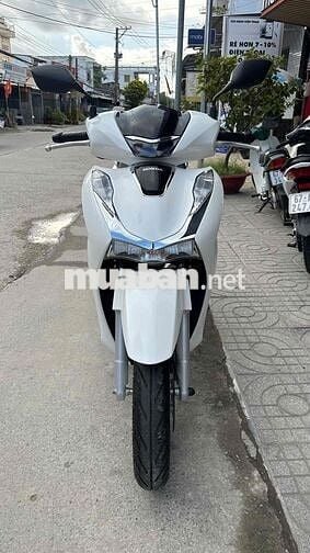 Honda SH 160 2023 Trắng đen ( hỗ trợ góp )
