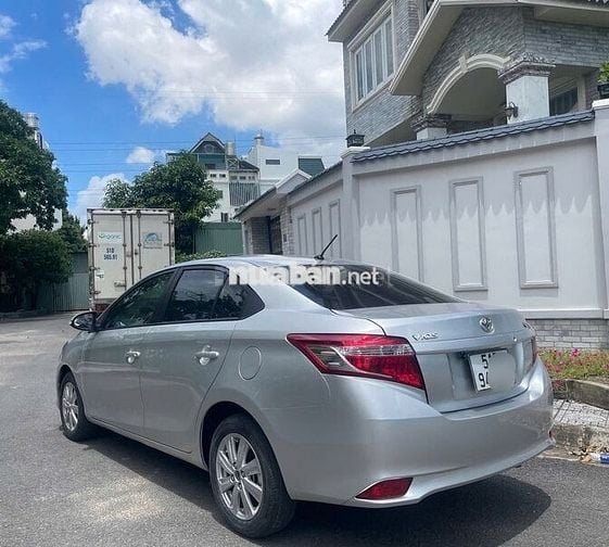 Toyota Vios Sedan 5 chỗ 1.5E Số sàn chính chủ bán