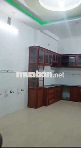 CHO THUÊ NHÀ 4X30 - NỞ HẬU 7M - BÀ ĐIỂM – GIÁ: 9 TRIỆU.