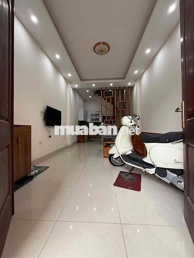 7x tỷ𝟱 𝘁𝗮̂̀𝗻𝗴– 4 PHÒNG NGỦ RỘNG – Ô TÔ 7 CHỖ ĐỖ CỬA –