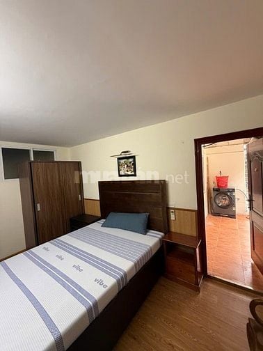 Chính chủ Cho thuê nhà nguyên căn 2 tầng tại 240 Âu Cơ, HN