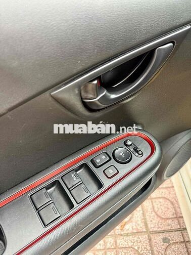 Honda Brio RS 2021 Trắng Nhập khẩu