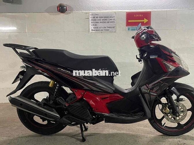 Yamaha Nouvo SX Thể thao Đỏ đen Nguyên bản