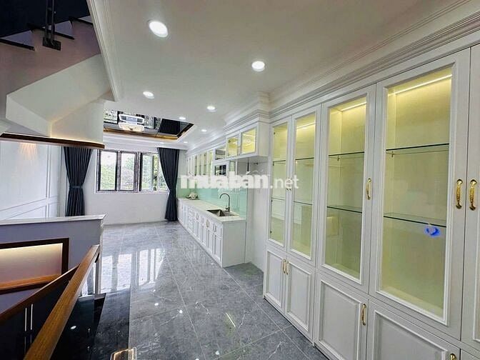 CẦN CHO THUÊ GẤP NHÀ HẺM HƠI NGAY VẠN PHÚC THỦ ĐỨC 18 TRIỆU