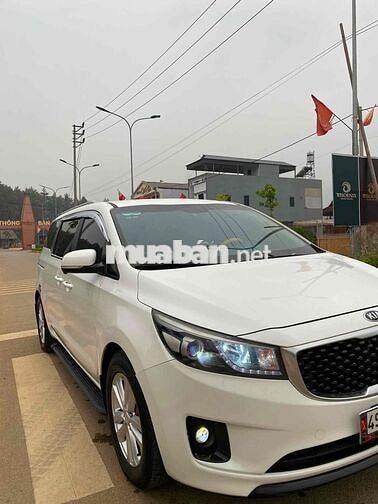 Kia Sedona 2015 Dầu Tự động 170.000 km Trắng